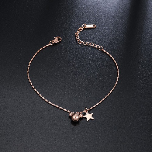 Lắc Chân Mickey Và Ngôi Sao Titan Ko Đen TT 3142