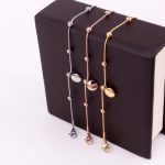 Lắc Tay Sợi Mì Mặt Tròn Khắc Chữ Lucky Titan Ko Đen TT 3246