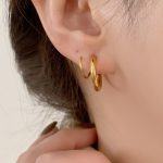 Bông Tai Cá Tính Hình Xoắn Ốc Titan Ko Đen TT 4446 - 1 Cái