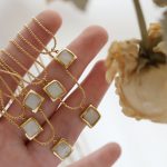 Dây Chuyền Mặt Vuông Xà Cừ Titan Ko Đen TT4601