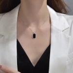 Dây Chuyền Nữ Mặt Chữ Nhật Đơn Giản Titan Ko Đen TT4785